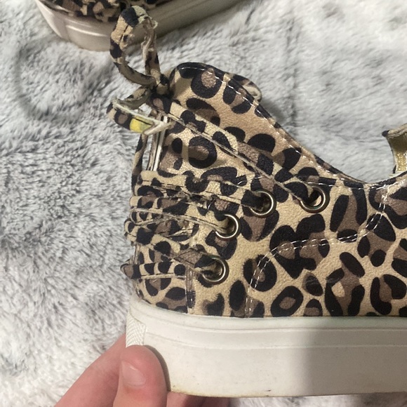 SUPER CUTE leopard shoes - Picture 3 of 4